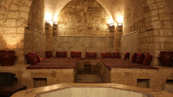 إسرائيل تدمر حماما أثريا في غزة عمره نحو 1000 عام