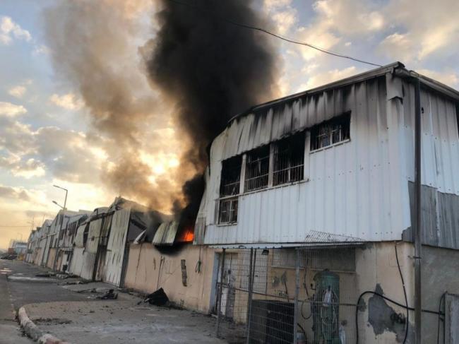 الاحتلال يدمر عشرات المصانع في مدينة غزة الصناعية