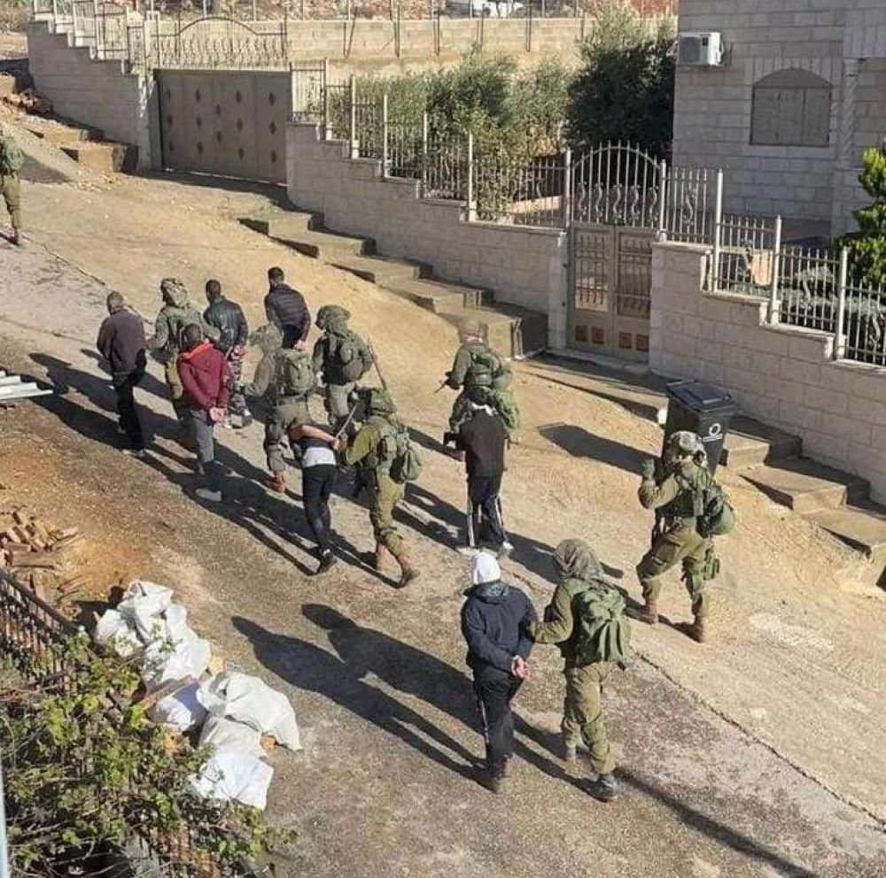 الاحتلال يشن حملة اعتقالات في الضفة الغربية