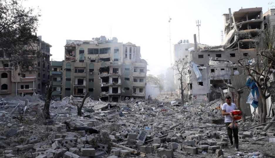 شهداء وجرحى في قصف استهدف سوقاً شعبيا في مدينة غزة وأخر بمخيم النصيرات