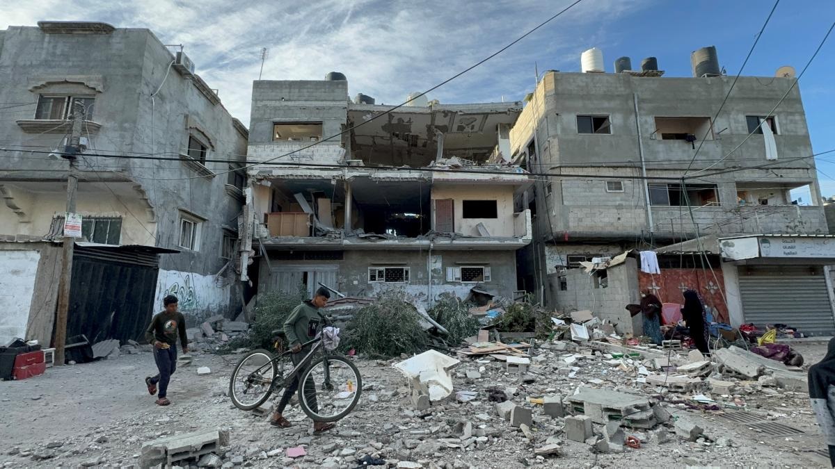 4 شهداء في قصف للاحتلال شرق خان يونس جنوب قطاع غزة