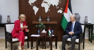 رئيس الوزراء يبحث مع مسؤولة أممية زيادة إدخال المساعدات لكافة أنحاء قطاع غزة