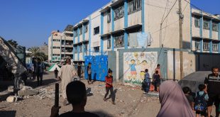 عشرات الشهداء بقصف الاحتلال مدرسة تؤوي نازحين شرق خان يونس