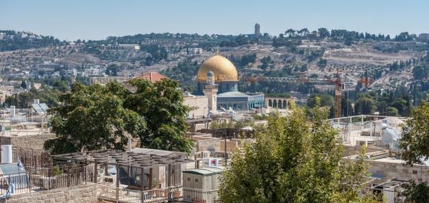 محافظة القدس تصدر تقرير انتهاكات الاحتلال الإسرائيلي عن شهر تشرين الثاني