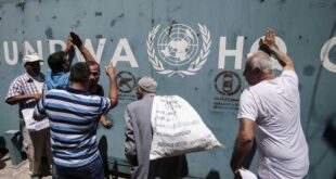الأونروا : إمدادات الدقيق نفدت في غزة ولم يبق في المخازن سوى 250 طردا غذائيا